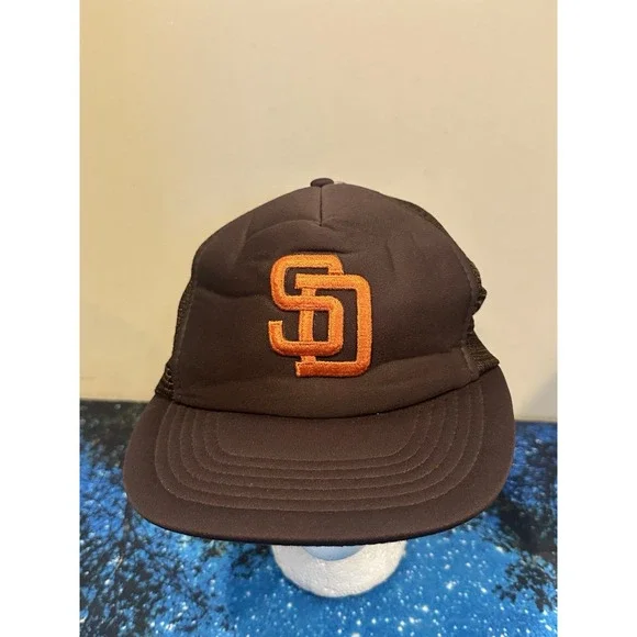 Vintage San Diego Padres Mesh SnapBack Hat - Picture 2 of 6